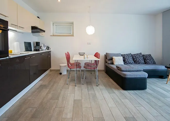 Midavkl Appartement *